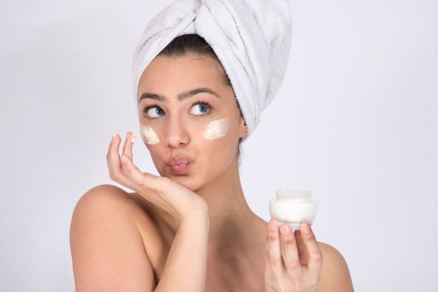 Điều trị thâm mụn bằng các biện pháp đơn giản tại nhà