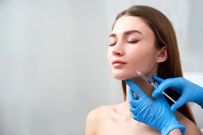 So sánh giá tiêm filler cằm với phương pháp làm đẹp khác