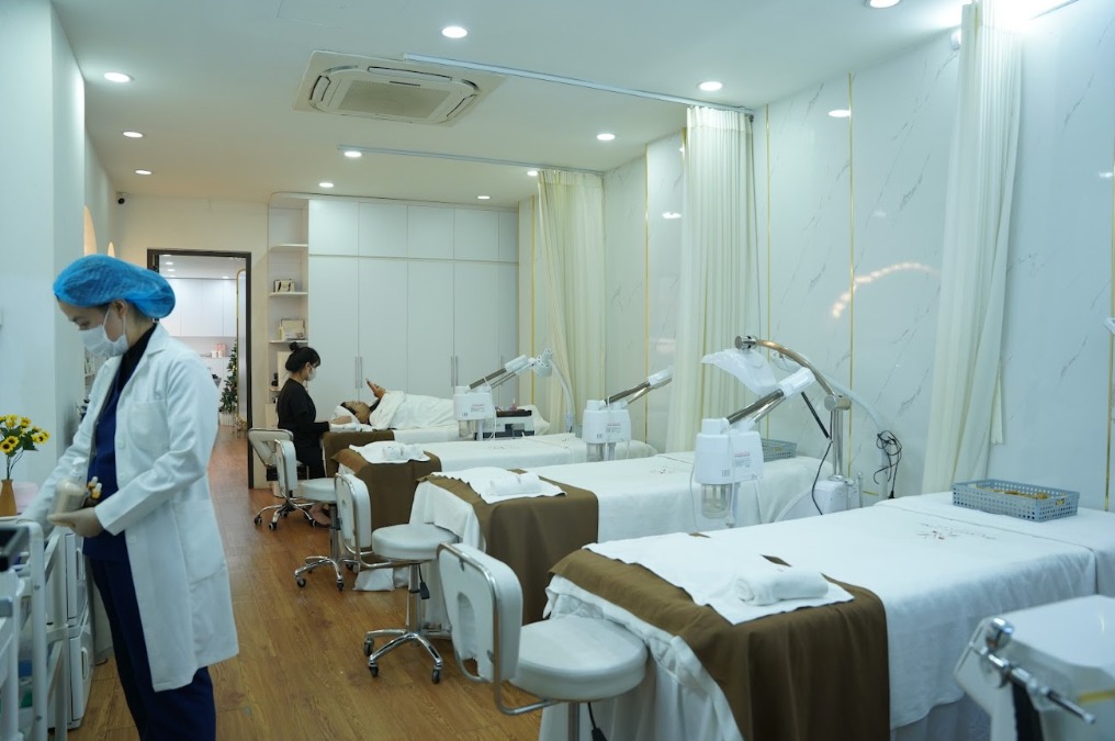 Tiêm cằm giá bao nhiêu?